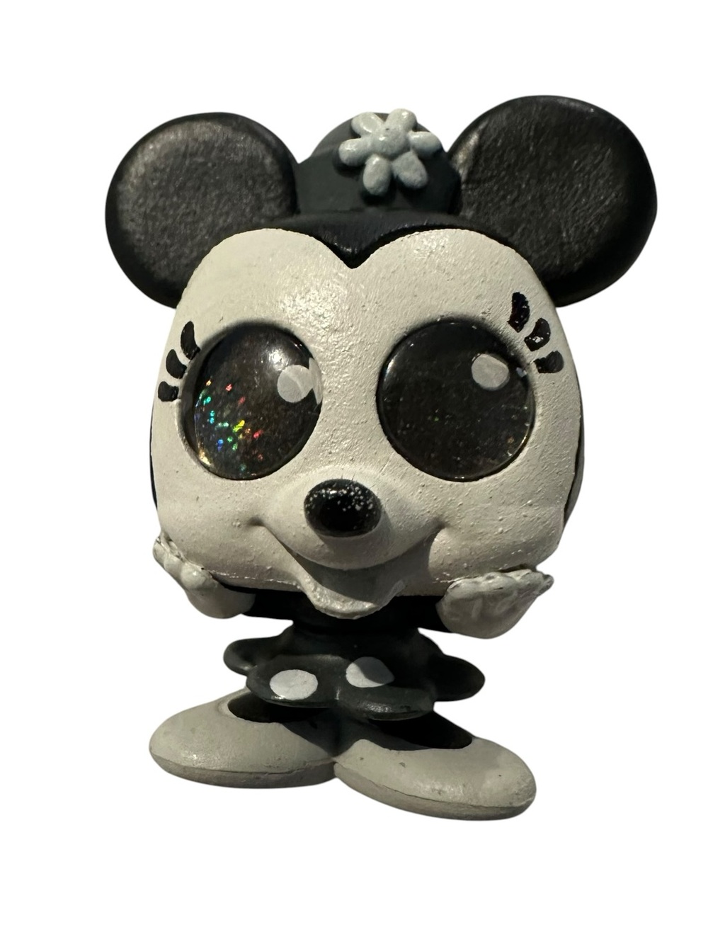Disney Minnie Mouse Black and White series 6